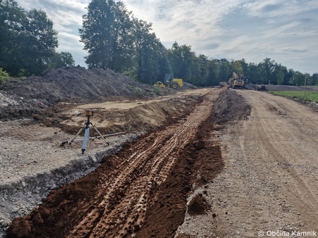 Izgradnja protipoplavnega nasipa Šmarca-Nožice – etapa 1 (2)